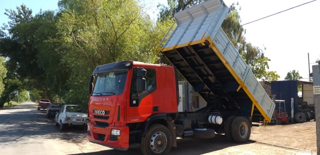 Carrocerias Gurrieri — taller de carrocerias y ejes en Mendoza